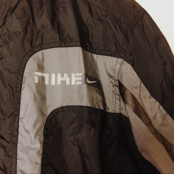 Vintage Nike Windbreaker Jacket - Picture 3 of 10